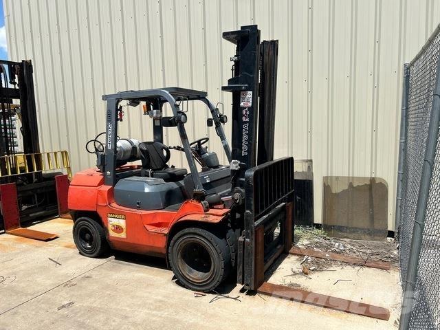 Toyota 7FGU35 建筑机械-其他