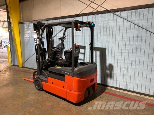 Toyota 8FBE20U 电动叉车