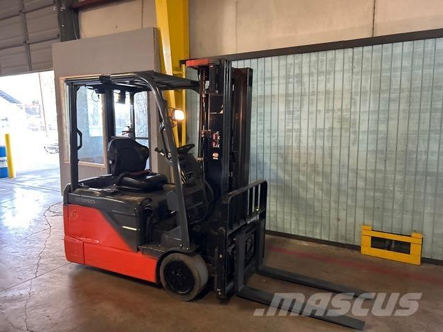 Toyota 8FBE20U 电动叉车