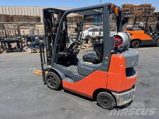 Toyota 8FGCU25 建筑机械-其他