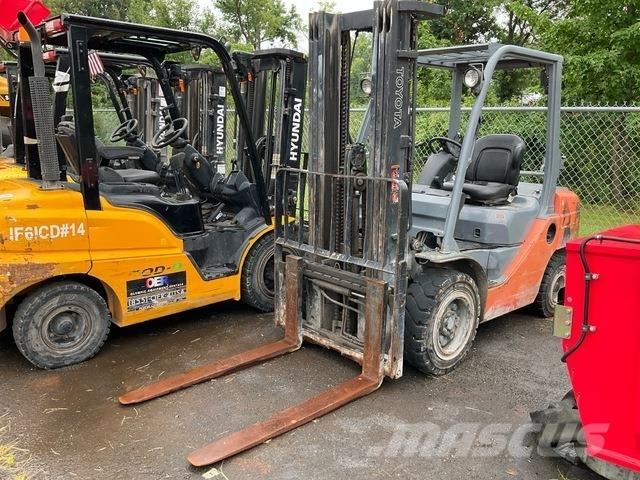 Toyota 8FGU30 建筑机械-其他