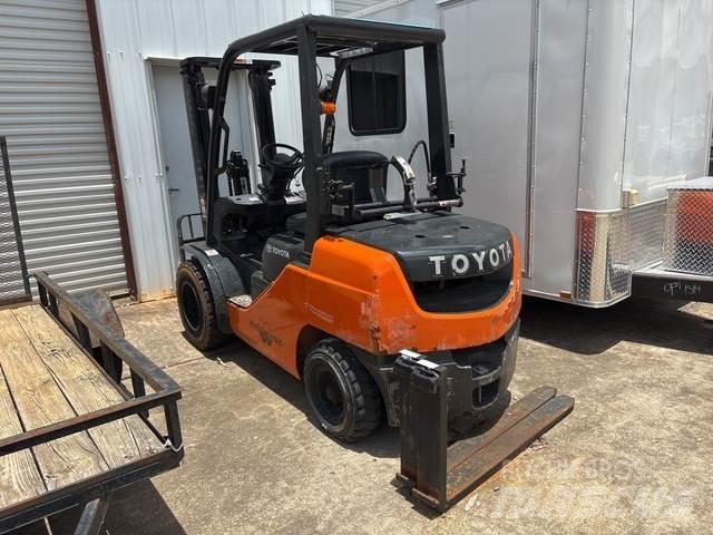 Toyota 8FGU30 建筑机械-其他