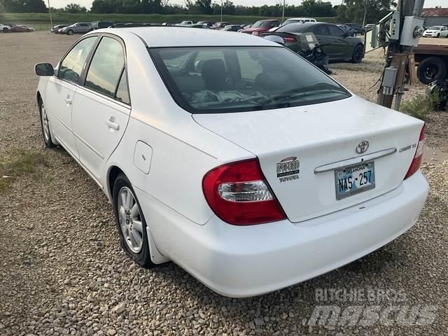 Toyota Camry 汽车