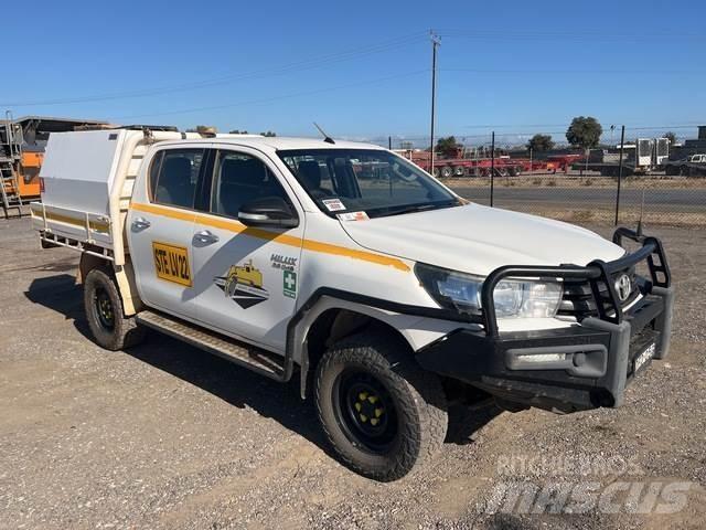 Toyota Hilux 皮卡车