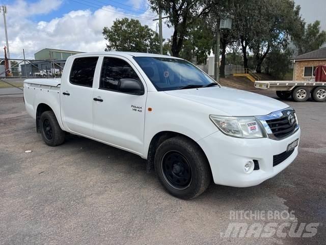 Toyota Hilux 皮卡车