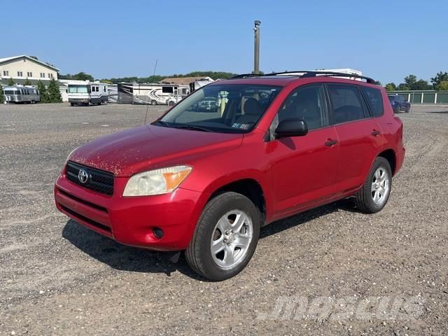 Toyota RAV4 汽车