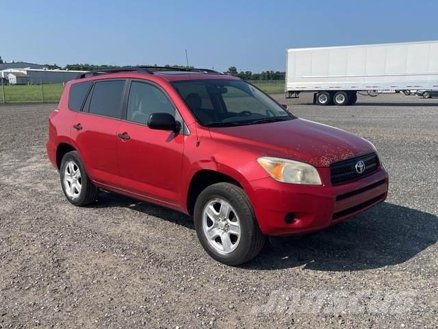 Toyota RAV4 汽车