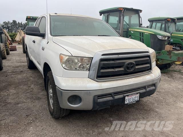 Toyota Tundra 其他