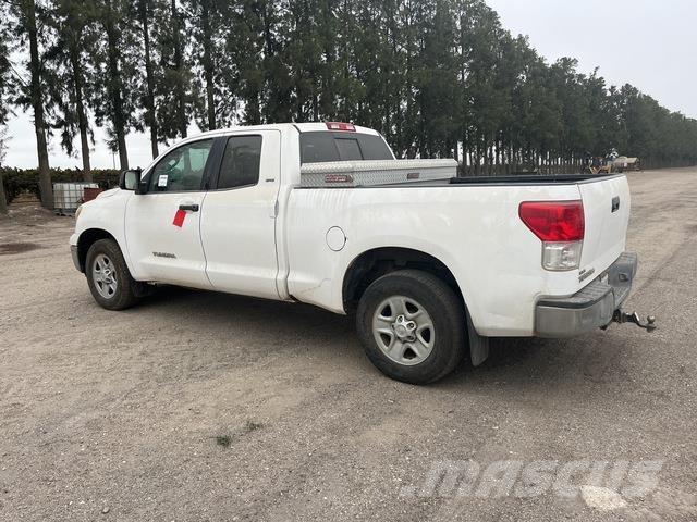 Toyota Tundra 其他