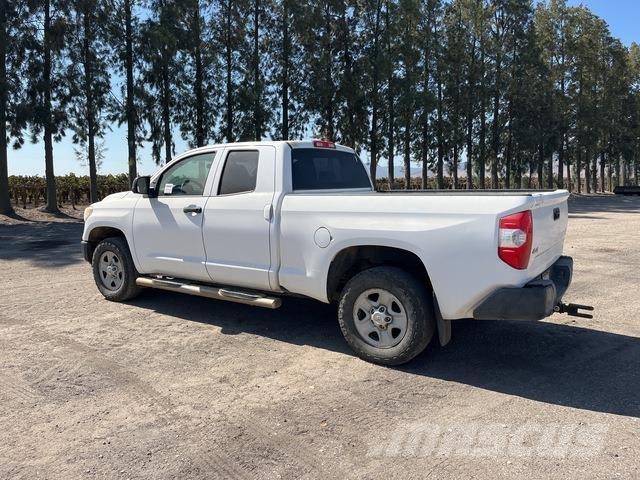 Toyota Tundra 其他