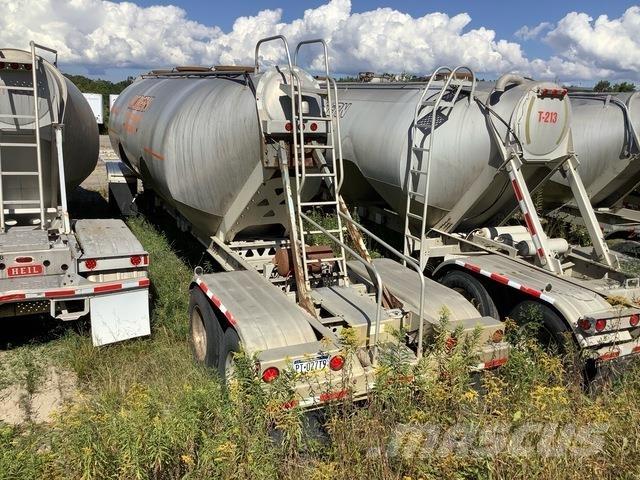 Trail King  罐式拖车