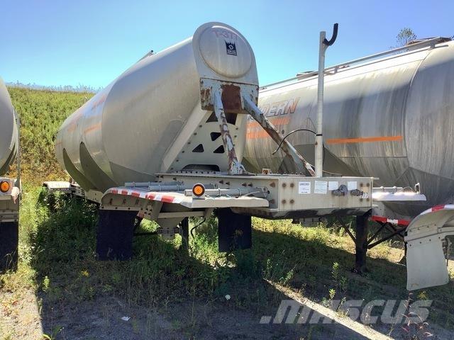 Trail King  罐式拖车