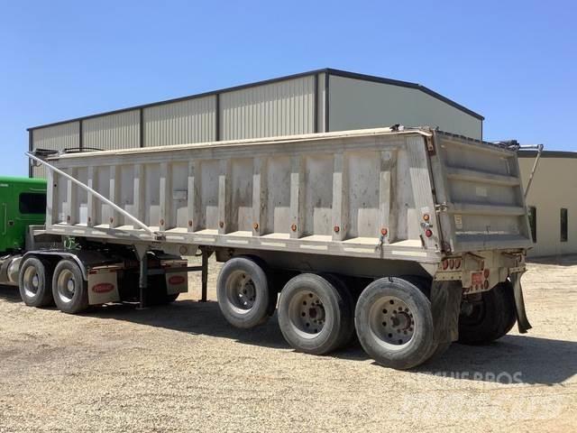 Travis S102 自卸拖车