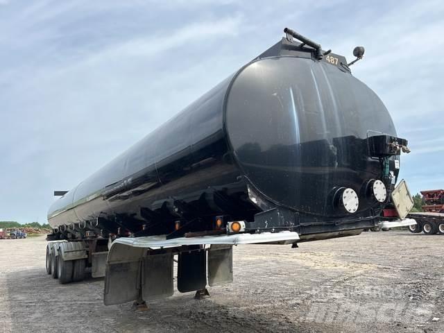 Tremcar  油罐半挂车
