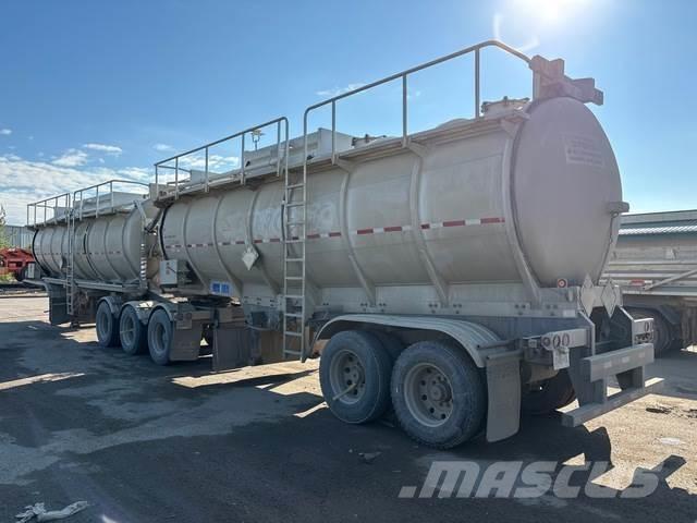 Tremcar  罐式拖车