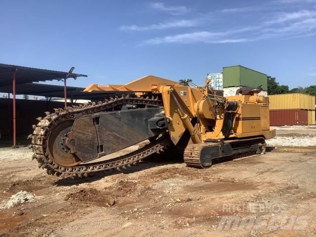 Trencor 1400L 挖沟机