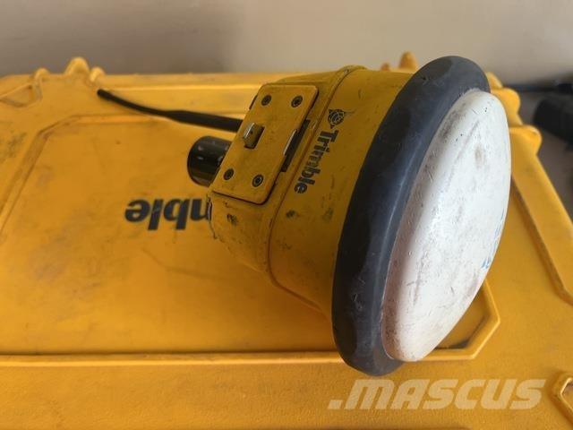 Trimble SPS985 建筑机械-其他