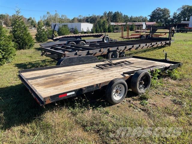 Triple Crown 车辆运输半挂车