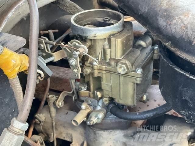  UAZ 452A3 大型面包车