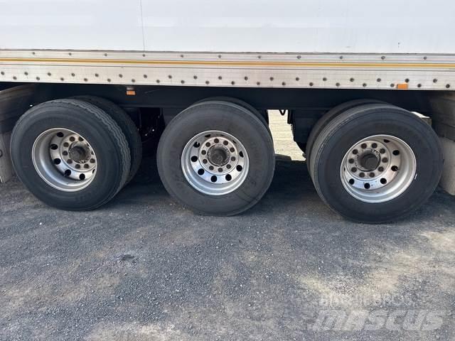 Vawdrey  保温半挂车