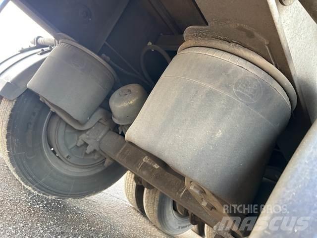 Vawdrey  侧帘拖车