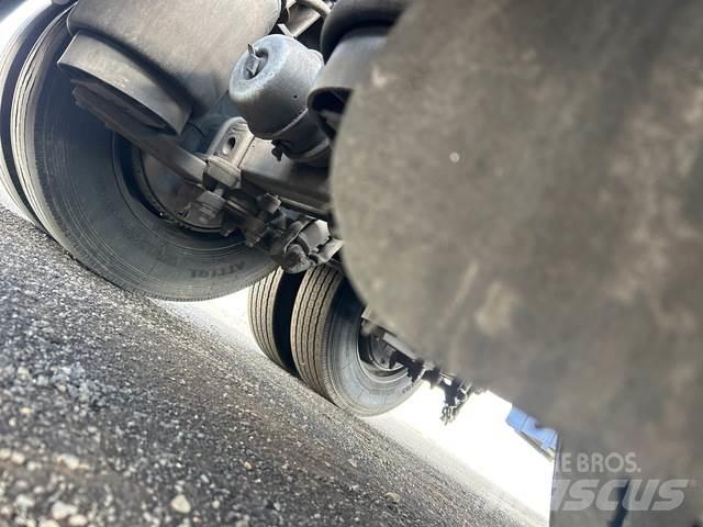 Vawdrey  侧帘拖车