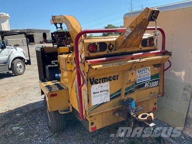 Vermeer BC1500 木材削片机