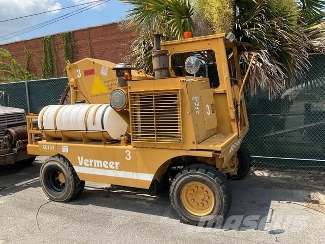 Vermeer CC135 岩石和混凝土锯