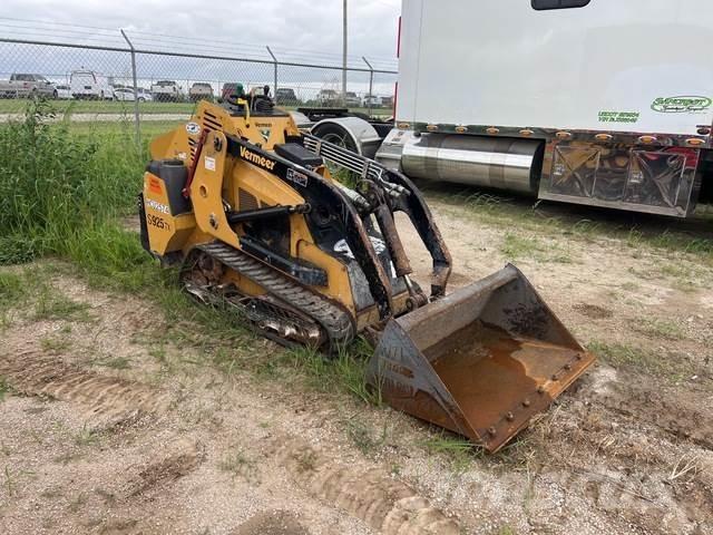 Vermeer S925TX 滑移装载机
