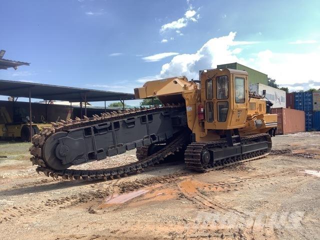 Vermeer T1055 挖沟机