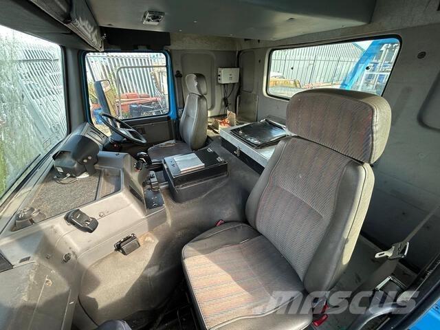 Volvo  车载式高空作业车