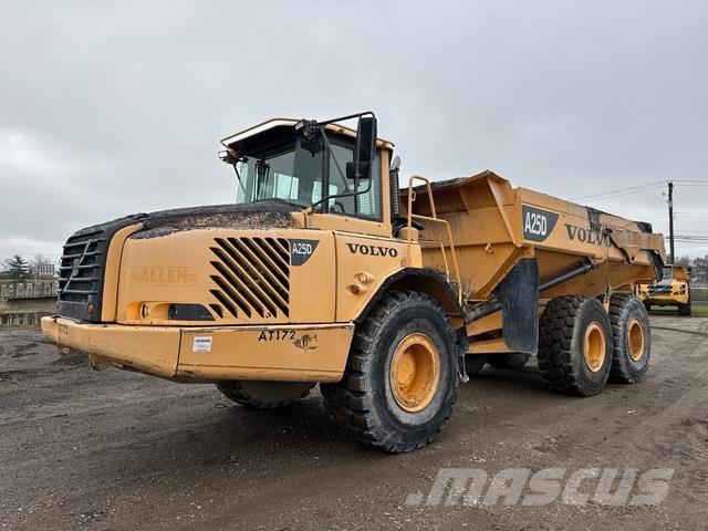 Volvo A25D 铰接式自卸车