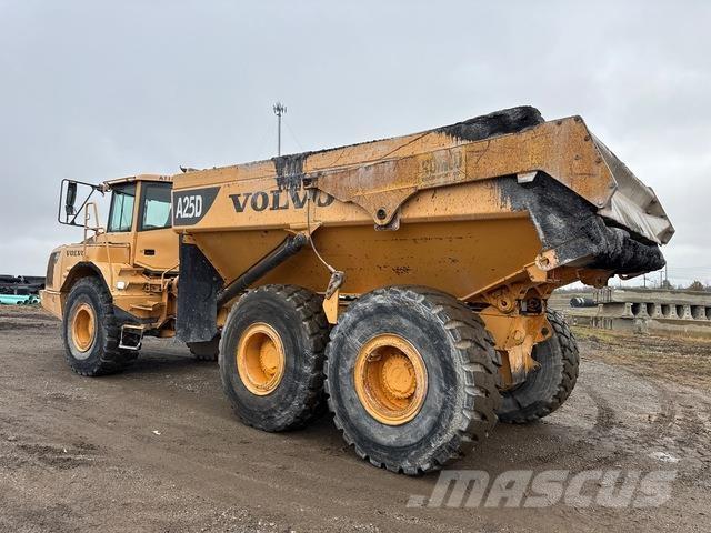 Volvo A25D 铰接式自卸车
