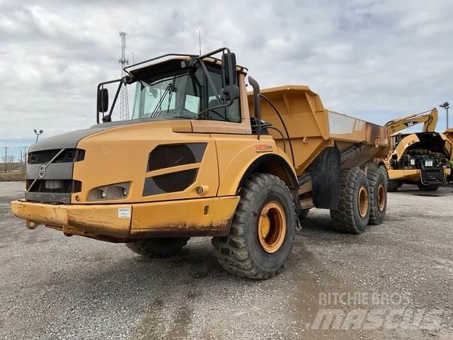 Volvo A25F 铰接式自卸车