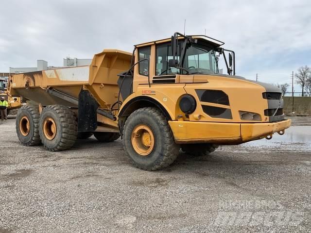 Volvo A25F 铰接式自卸车