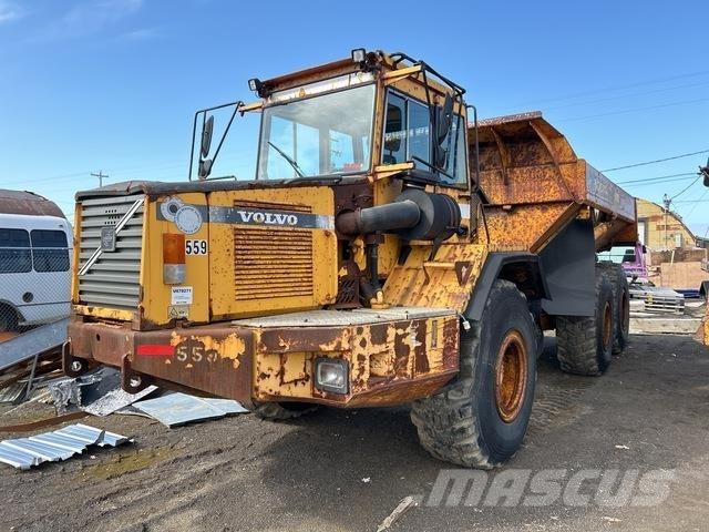 Volvo A30C 铰接式自卸车