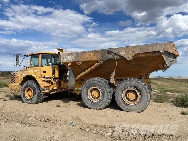 Volvo A30D 铰接式自卸车