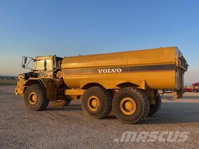 Volvo A35C 水罐车