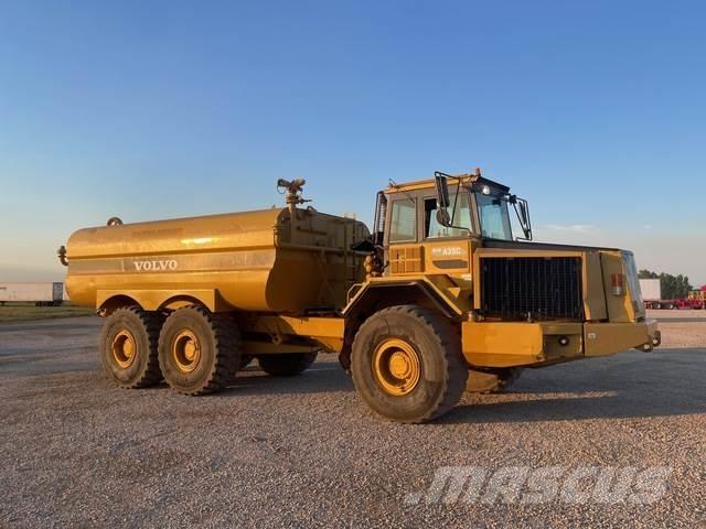 Volvo A35C 水罐车