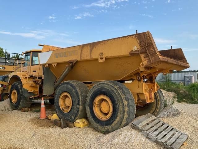 Volvo A35D 铰接式自卸车