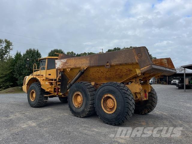 Volvo A35D 铰接式自卸车