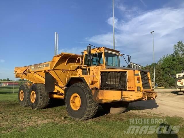 Volvo A40 铰接式自卸车