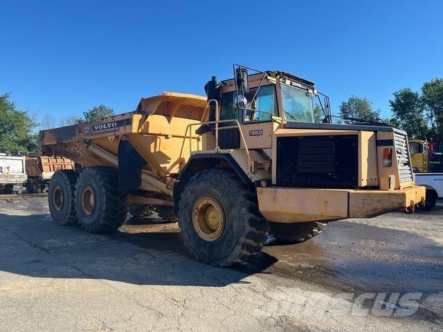 Volvo A40 铰接式自卸车