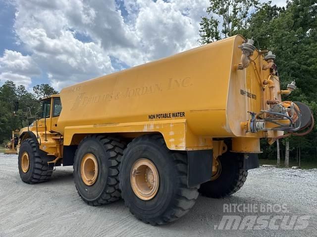 Volvo A40E 水罐车