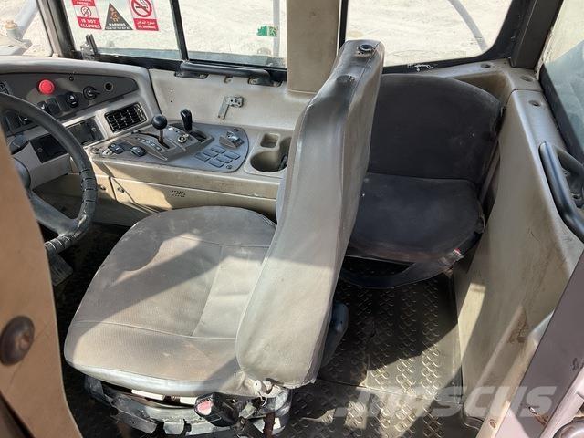 Volvo A40F 铰接式自卸车