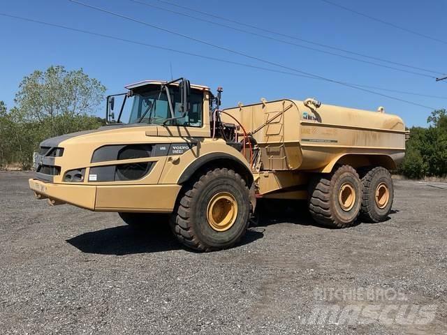 Volvo A40G 水罐车