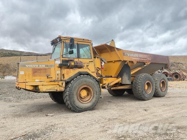 Volvo BM A25C 铰接式自卸车