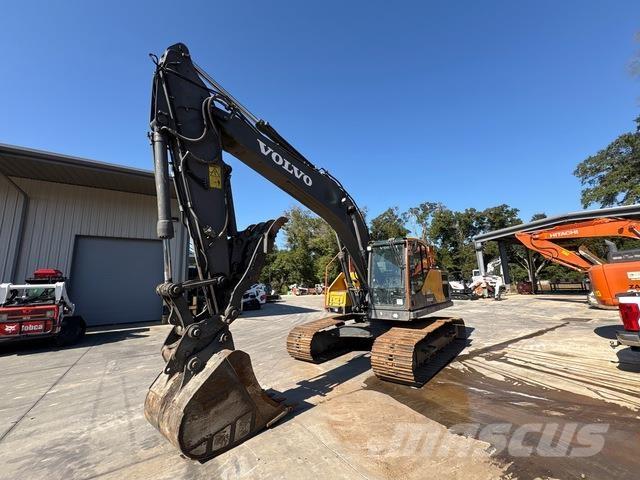 Volvo EC220EL 履带挖掘机