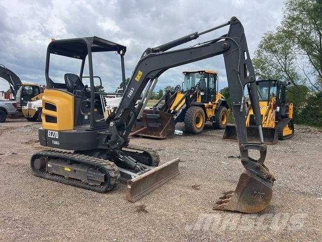 Volvo EC27D 履带挖掘机