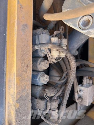 Volvo EC290BLC 履带挖掘机